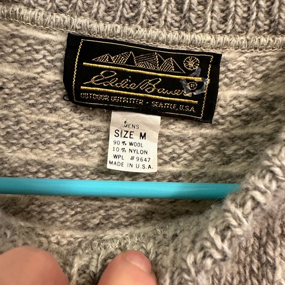 Eddie Bauer Vintage Gray Wool Sweater! Mint condition! Medium - Picture 4 of 4